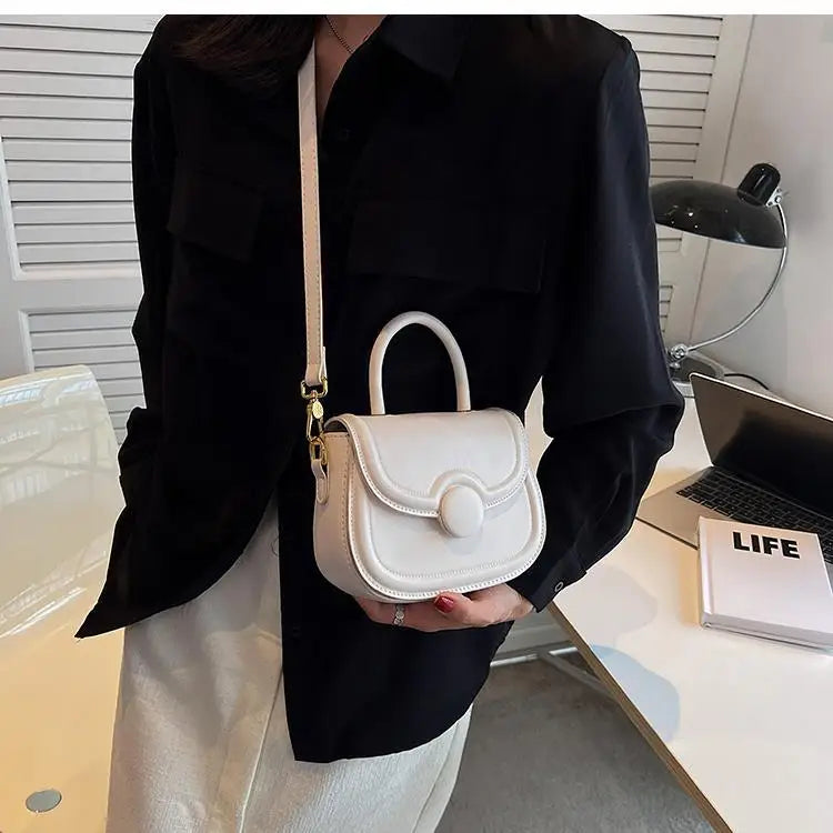 Senior Texture Small Bag Female 2025 Spring Summer New Popular Pop Crossbody Package Network Red Small Handheld Saddle Bags