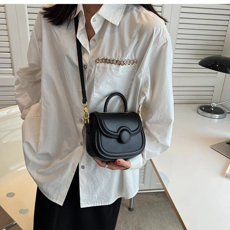 Senior Texture Small Bag Female 2025 Spring Summer New Popular Pop Crossbody Package Network Red Small Handheld Saddle Bags