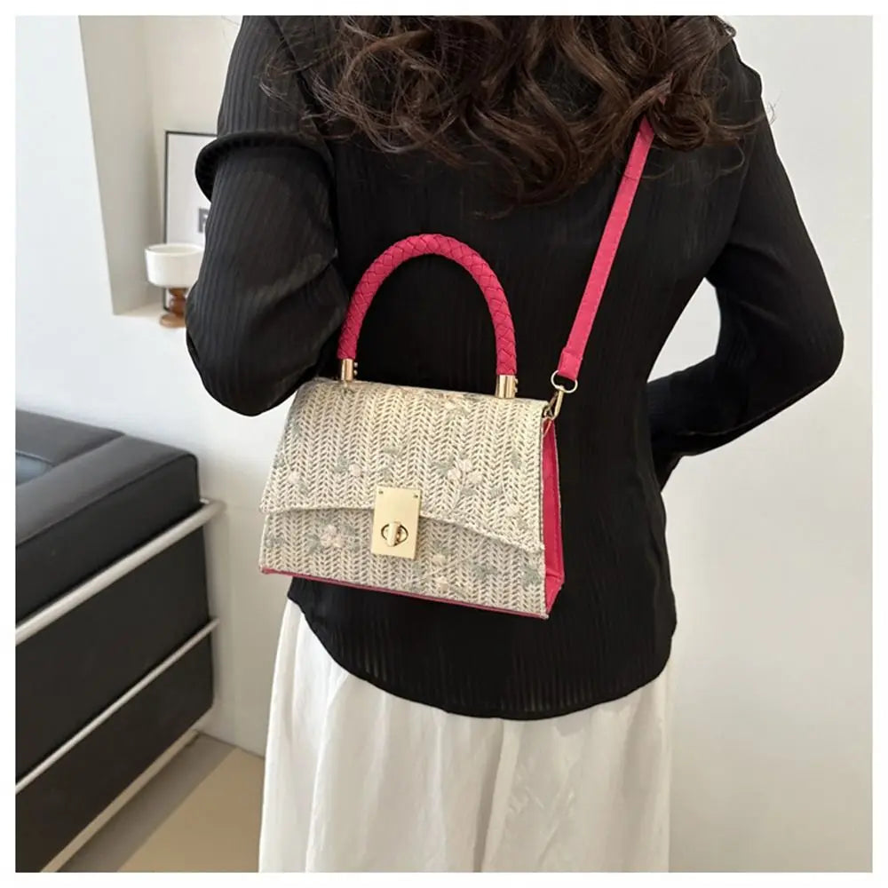 Fashion Rattan Straw Bag Large Capacity Handmade Braid Grass Woven Bag Bohemian Shoulder Messenger Bag for Women Girls