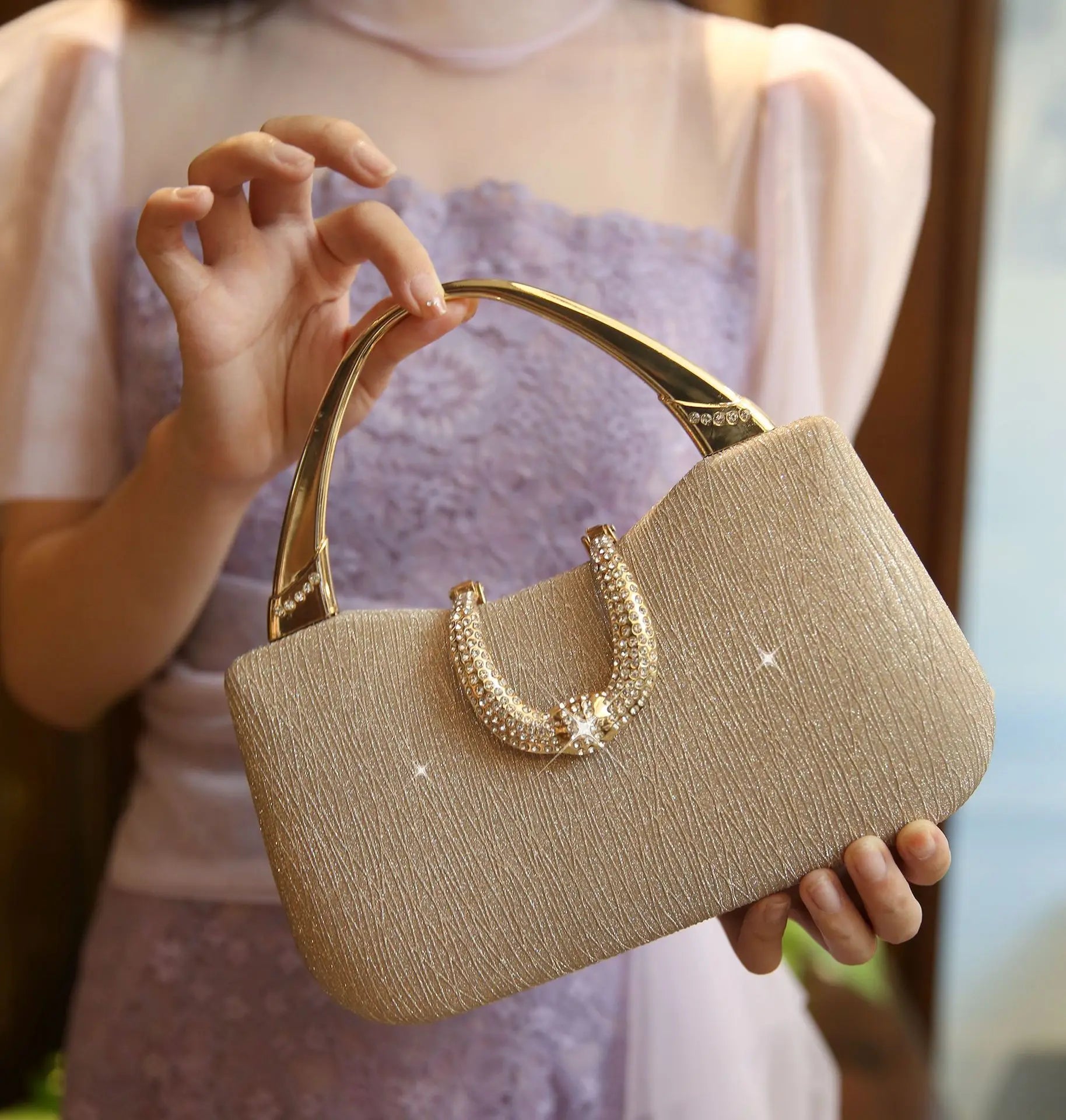 2024 Fashion Trend New Women's Bag High-end Texture Fine Glitter Exquisite Hand-held Evening Bag Fashion Urban Beauty Clutch Bag