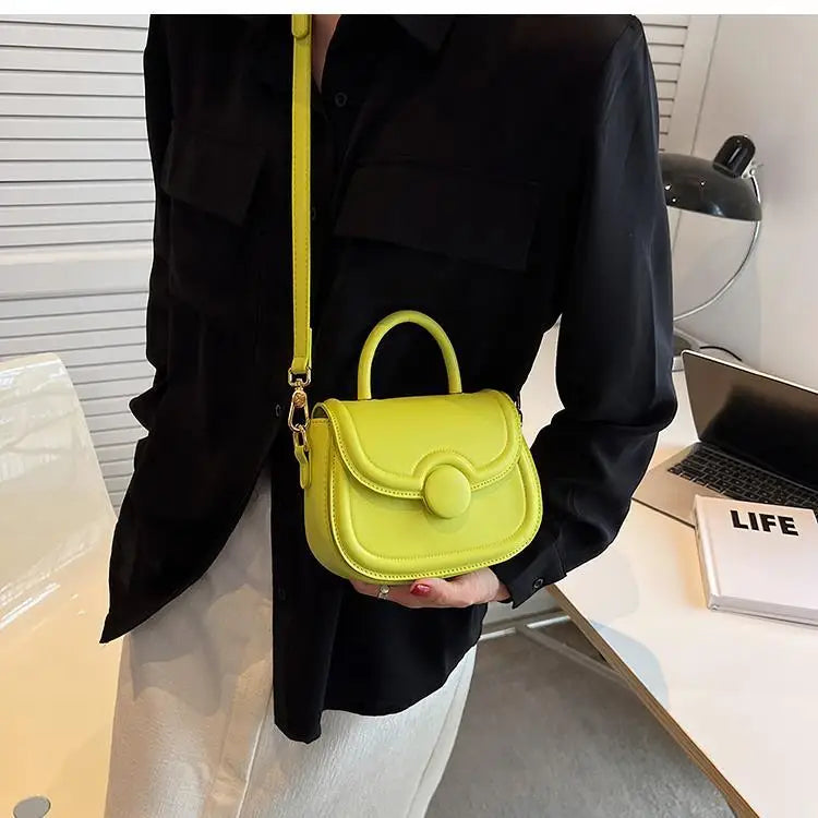 Senior Texture Small Bag Female 2025 Spring Summer New Popular Pop Crossbody Package Network Red Small Handheld Saddle Bags