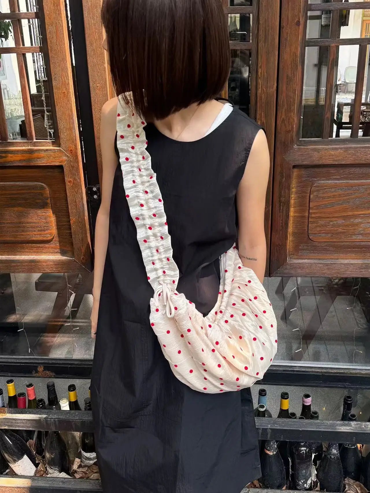 Women Chic Underarm Bag Large Capacity Polka Dot Retro Crossbody Bag All Matched Pleated Dumpling Bag Casual Zipper Canvas Bag