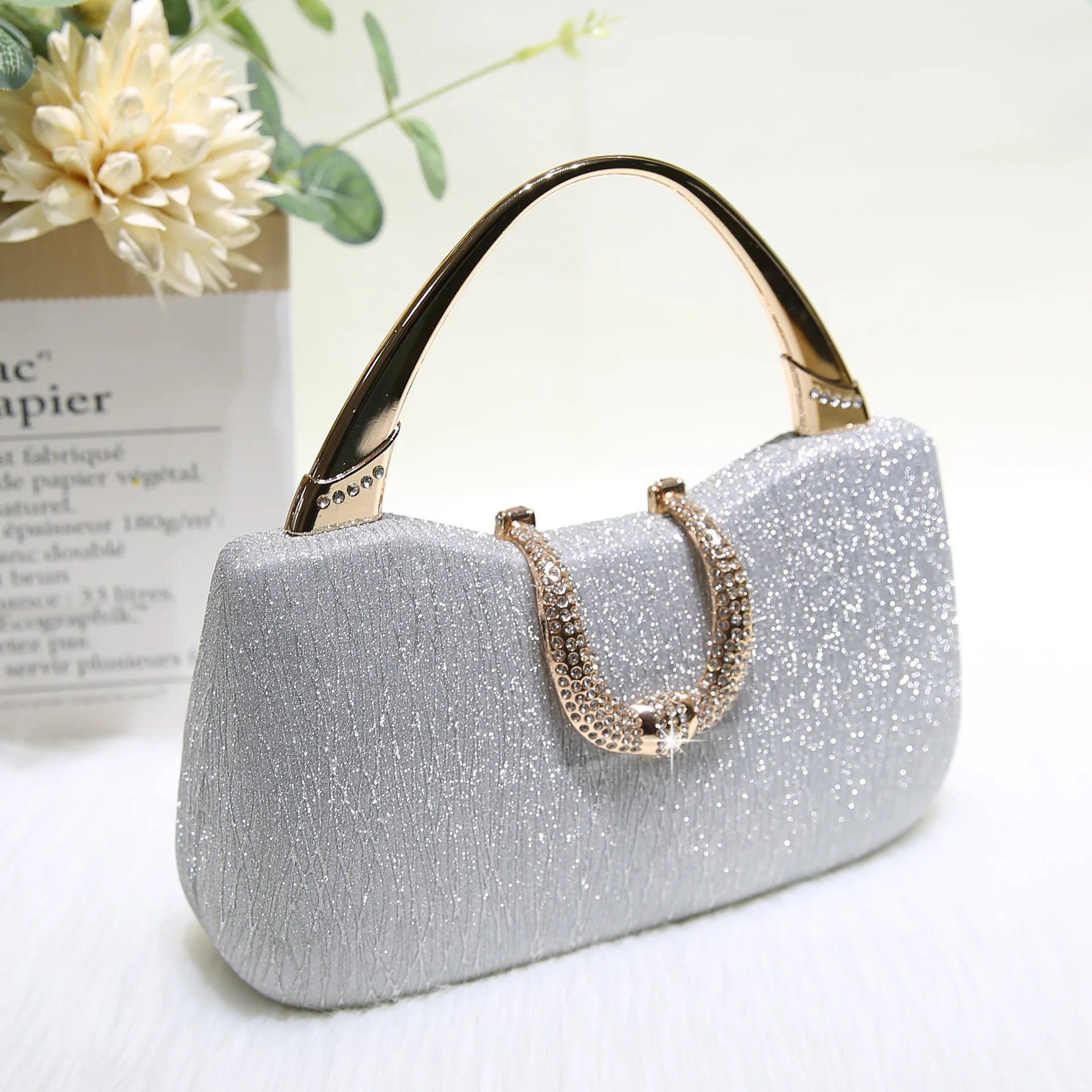 2024 Fashion Trend New Women's Bag High-end Texture Fine Glitter Exquisite Hand-held Evening Bag Fashion Urban Beauty Clutch Bag