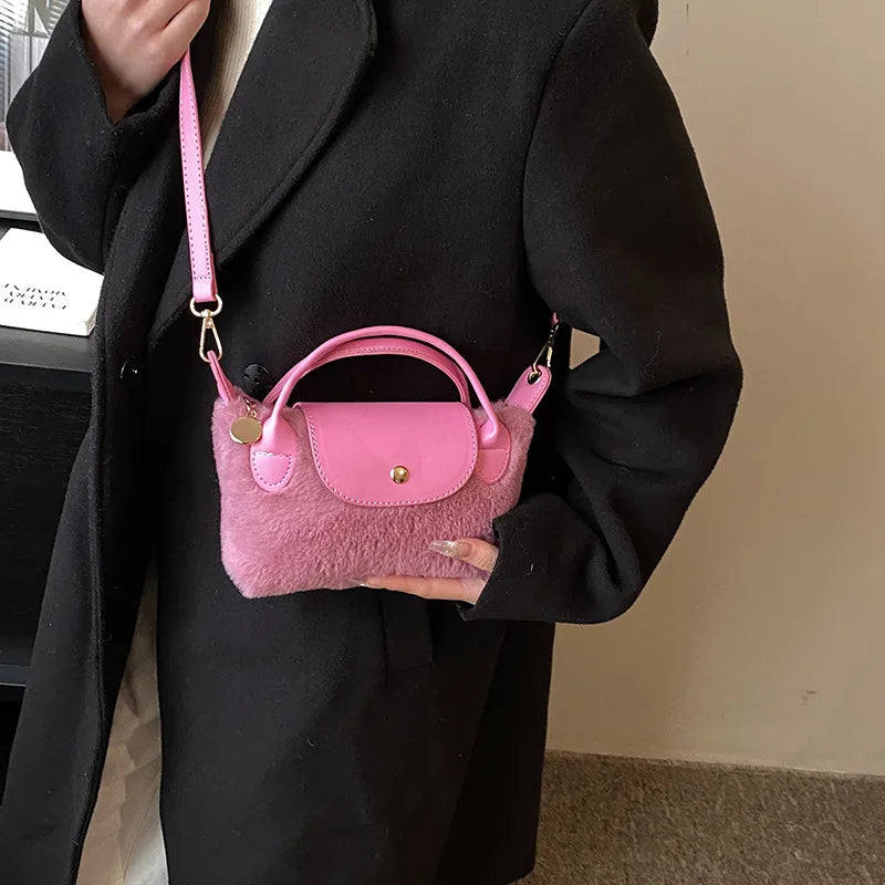 Cute Autumn And Winter Plush Mini Handbag Fashion Temperament Girls Mini Coin Purse Korean Version Versatile Crossbody Bag