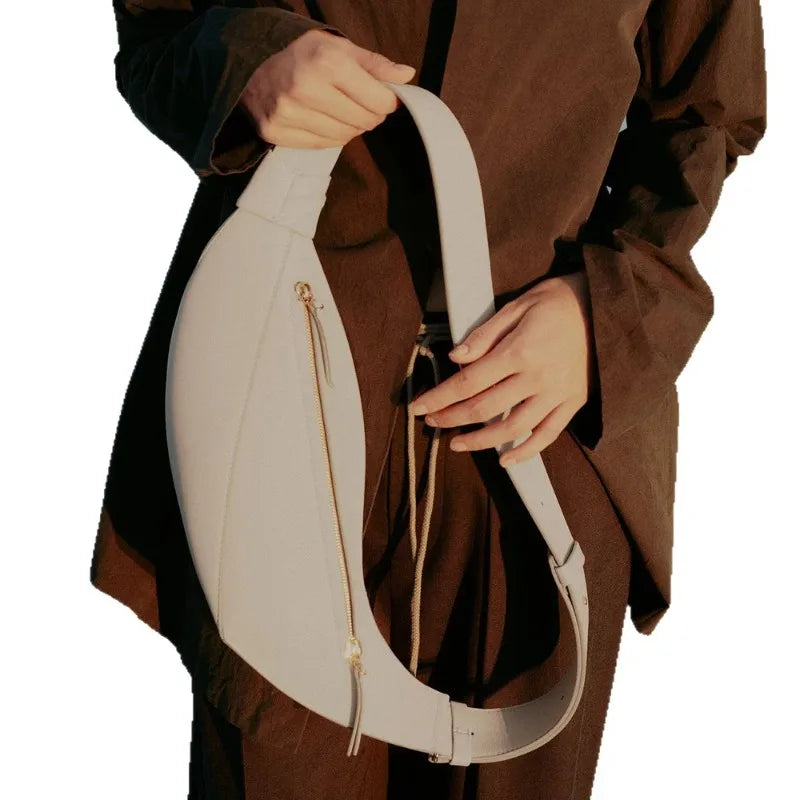 New large capacity pillow shaped personalized niche travel smooth cowhide crossbody bag