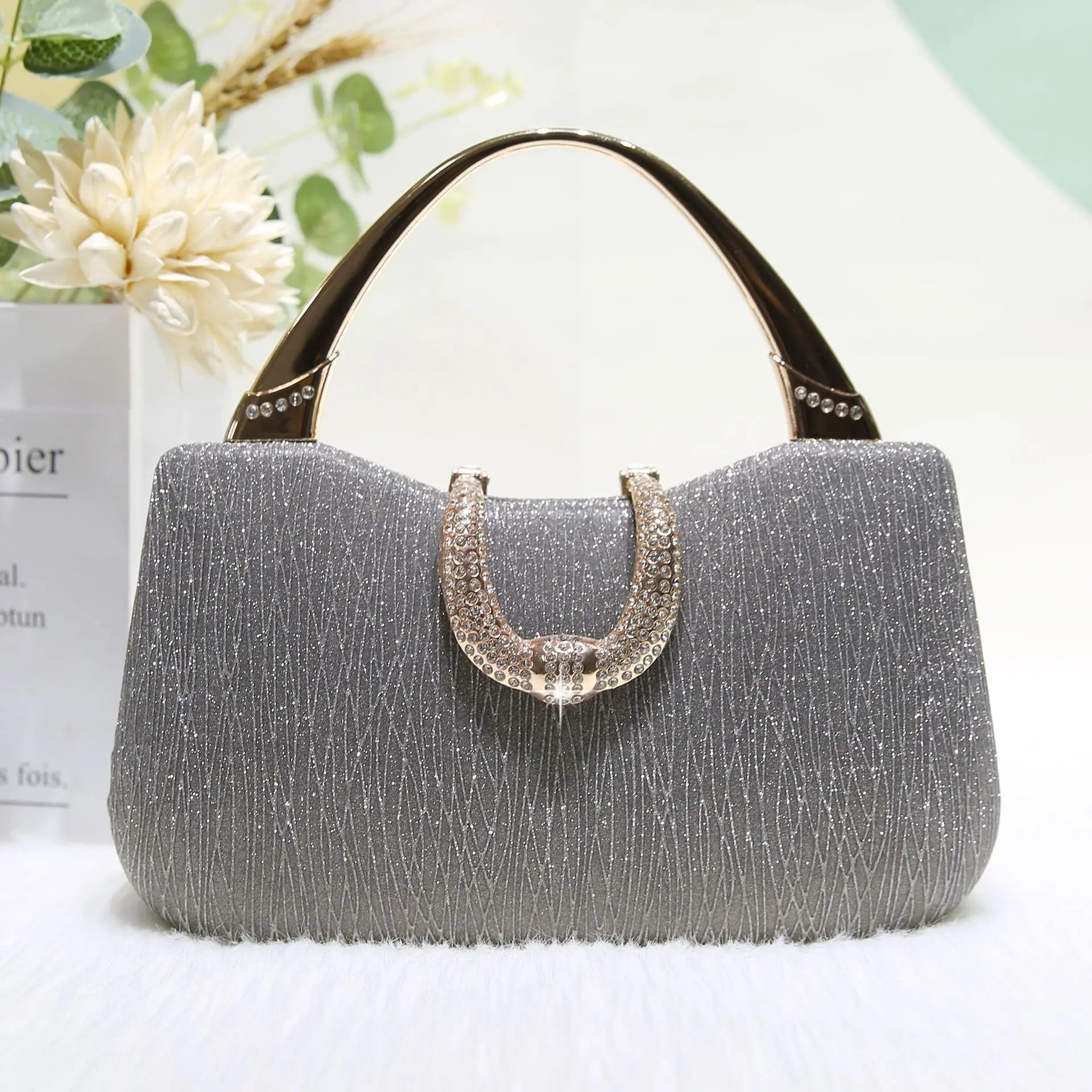 2024 Fashion Trend New Women's Bag High-end Texture Fine Glitter Exquisite Hand-held Evening Bag Fashion Urban Beauty Clutch Bag