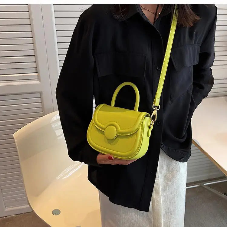 Senior Texture Small Bag Female 2025 Spring Summer New Popular Pop Crossbody Package Network Red Small Handheld Saddle Bags