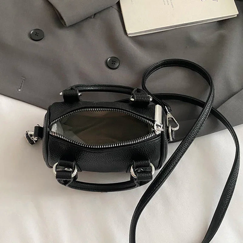 Candy Color Pu Leather Handbag Clutch Bag Fashion bolsa feminina Brand Small Square Bag 2025 New Versatile Mobile Phone Bag Purs