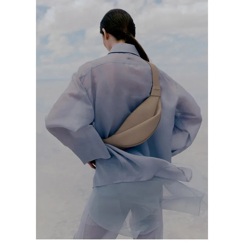 New large capacity pillow shaped personalized niche travel smooth cowhide crossbody bag