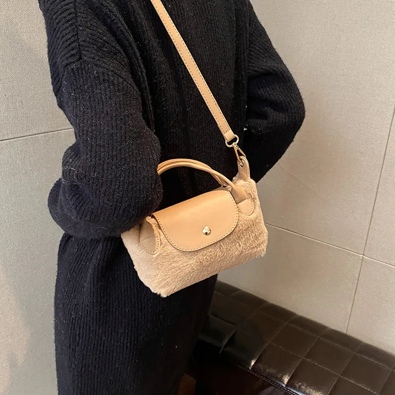 Cute Autumn And Winter Plush Mini Handbag Fashion Temperament Girls Mini Coin Purse Korean Version Versatile Crossbody Bag