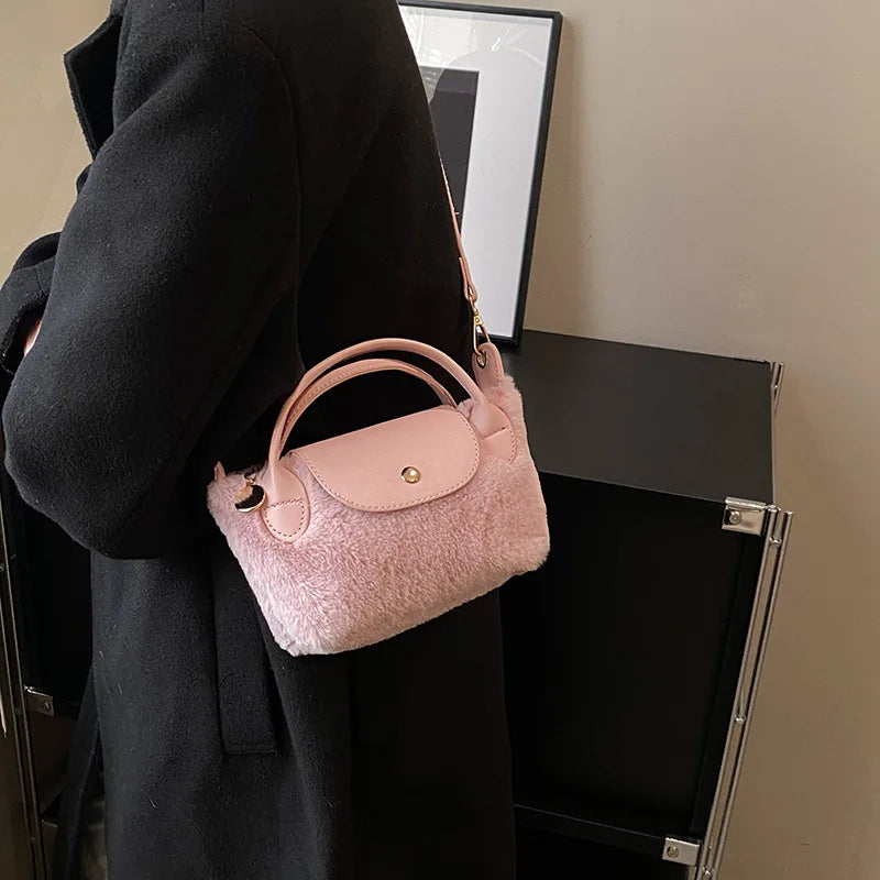 Cute Autumn And Winter Plush Mini Handbag Fashion Temperament Girls Mini Coin Purse Korean Version Versatile Crossbody Bag