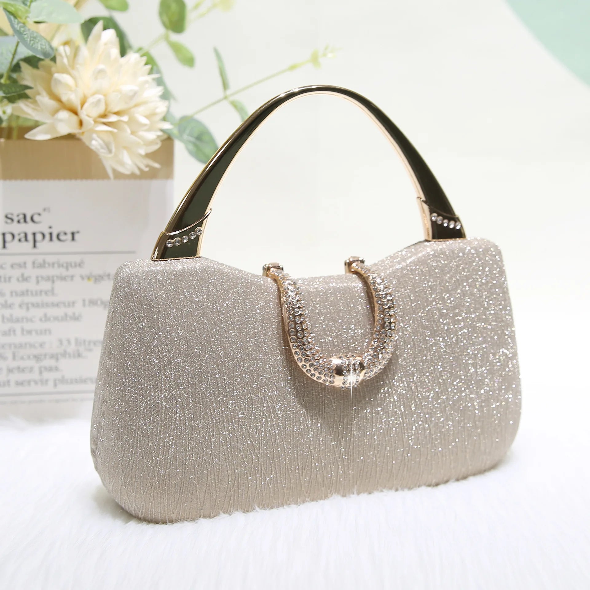 2024 Fashion Trend New Women's Bag High-end Texture Fine Glitter Exquisite Hand-held Evening Bag Fashion Urban Beauty Clutch Bag