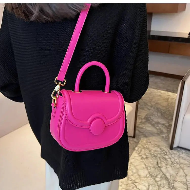 Senior Texture Small Bag Female 2025 Spring Summer New Popular Pop Crossbody Package Network Red Small Handheld Saddle Bags