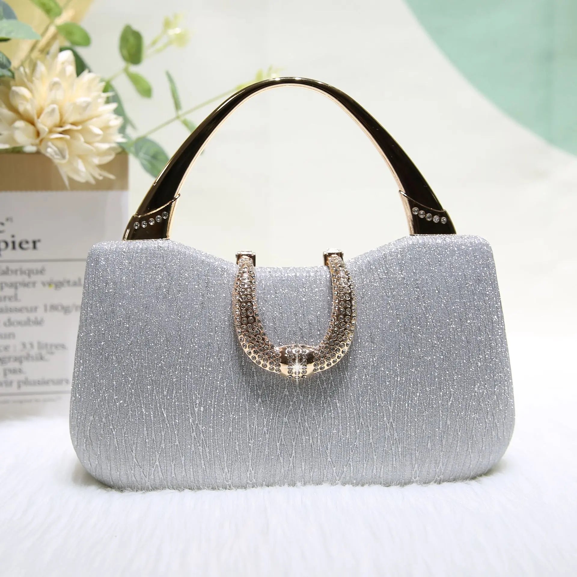 2024 Fashion Trend New Women's Bag High-end Texture Fine Glitter Exquisite Hand-held Evening Bag Fashion Urban Beauty Clutch Bag