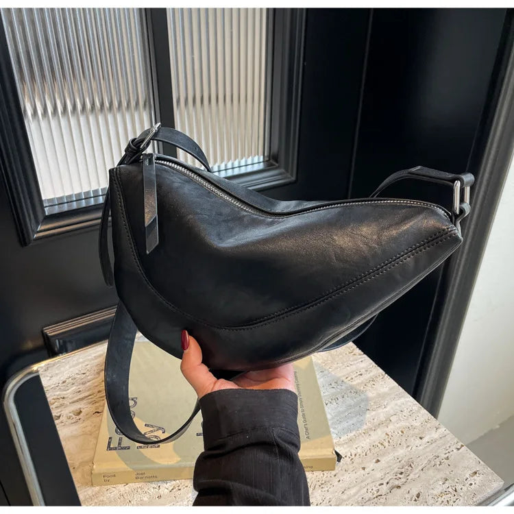 Niche Design Simple Solid Colour Dumpling Bag Women New Fashion Senior Sense PU Leather Shoulder Bag Versatile Crossbody Bag