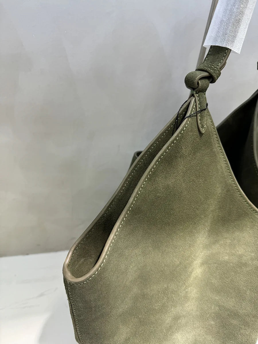 2023 Autumn and Winter Handbag Genuine Leather Dumpling Bucket Bag Niche Shoulder Tote
