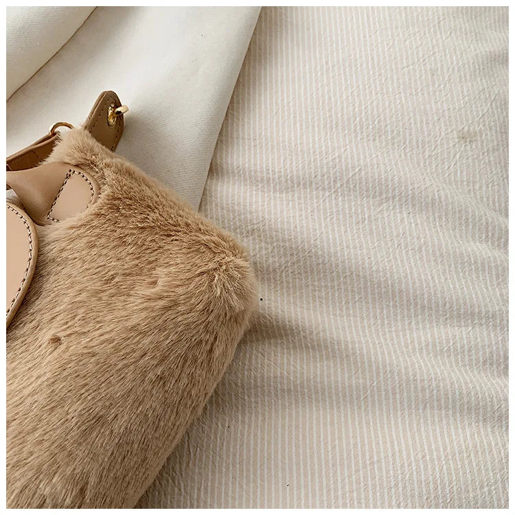 Cute Autumn And Winter Plush Mini Handbag Fashion Temperament Girls Mini Coin Purse Korean Version Versatile Crossbody Bag