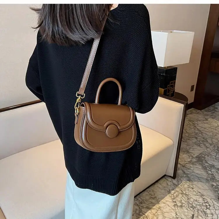Senior Texture Small Bag Female 2025 Spring Summer New Popular Pop Crossbody Package Network Red Small Handheld Saddle Bags