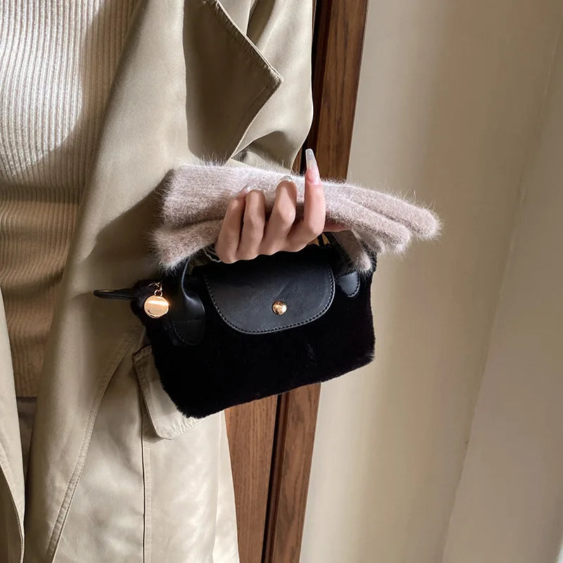 Cute Autumn And Winter Plush Mini Handbag Fashion Temperament Girls Mini Coin Purse Korean Version Versatile Crossbody Bag